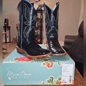 Children's cowboy boots